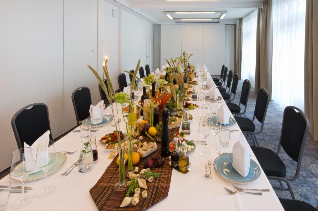 Atrium Hotel Amadeus